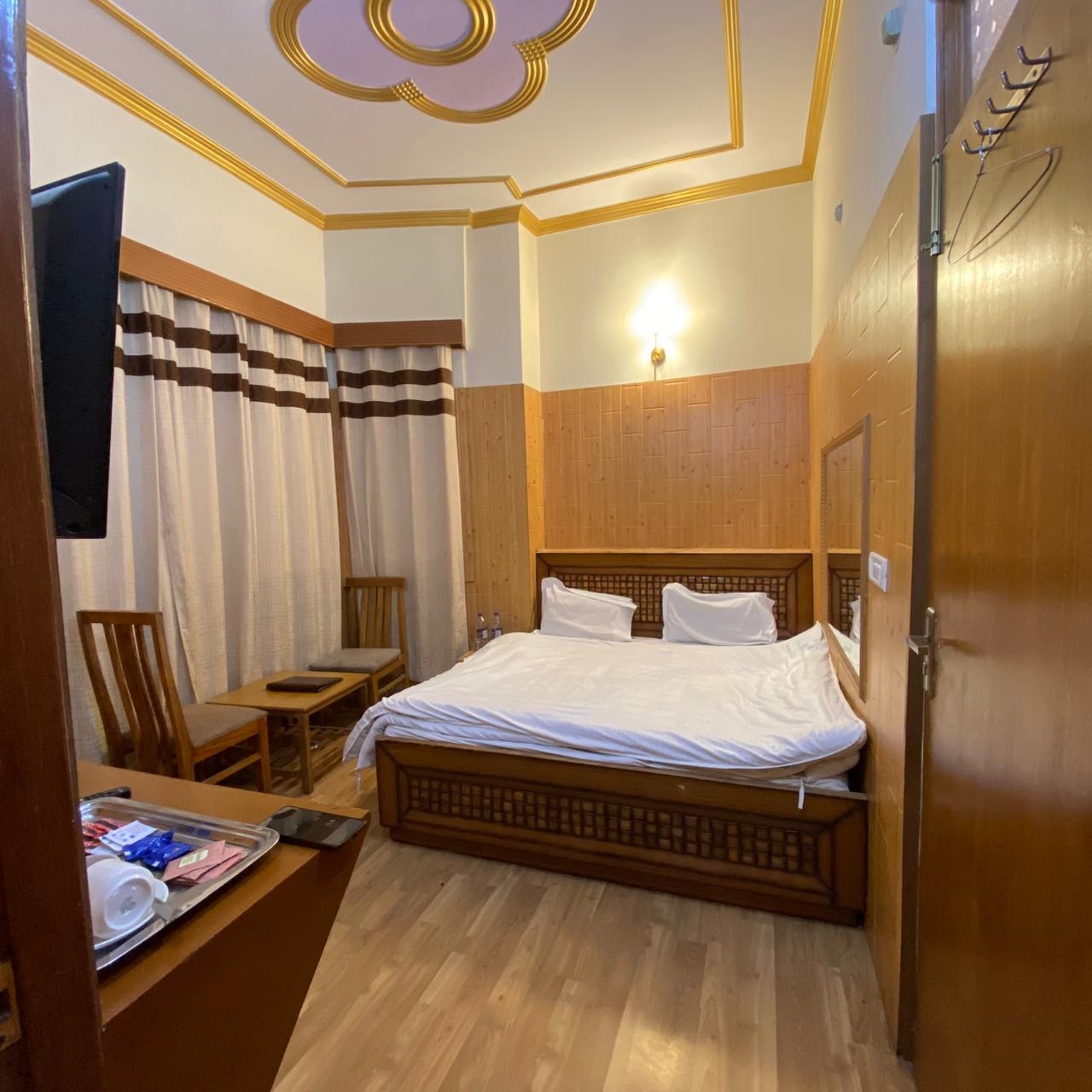 Deluxe Rooms